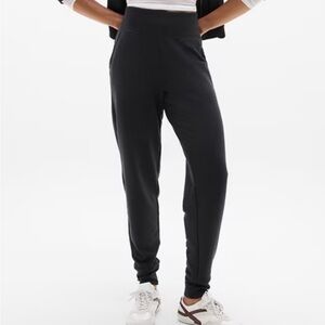 Athleta Coaster Luxe High Rise Jogger